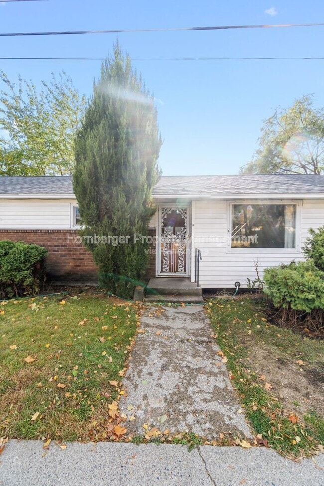 Building Photo - 620 E Euclid Ave