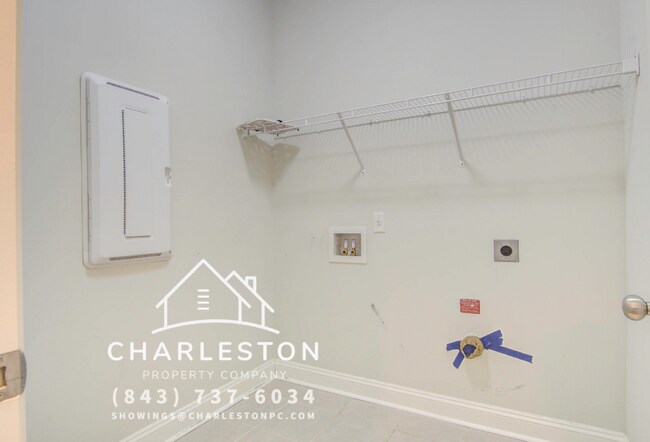 Building Photo - 612 Heartwood Ln