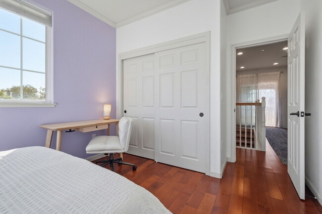 Building Photo - 820 Almar Ave