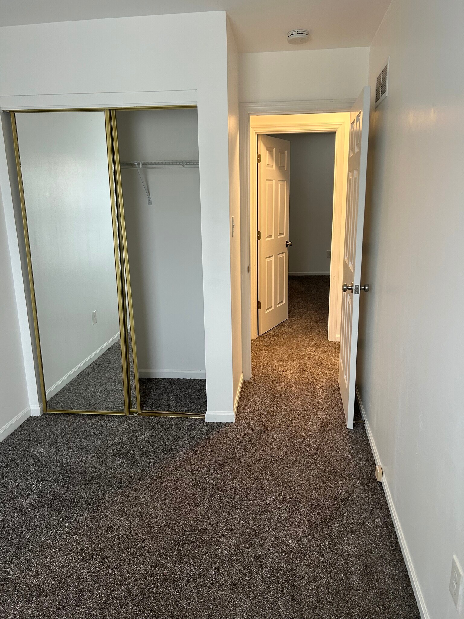 3rd bed rm - 5851 Prince George Ct