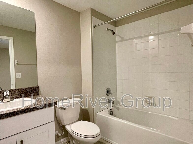 Building Photo - 4427 Globe Thistle Dr