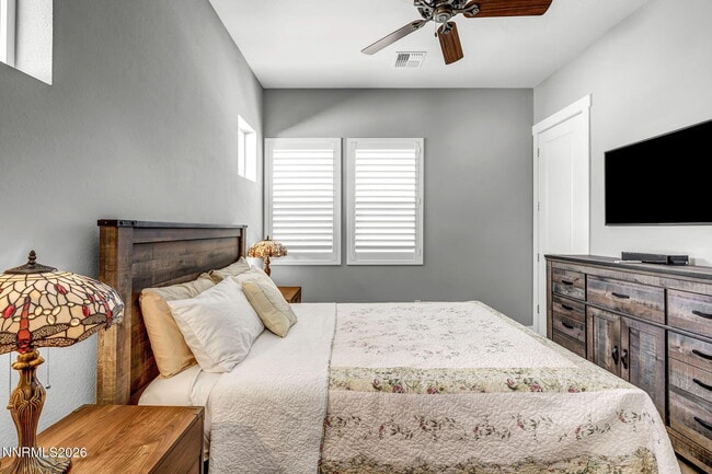 Building Photo - 2958 Saddle Peak Dr