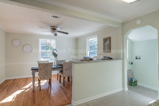 Building Photo - 4547 Post St