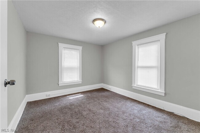 Building Photo - 7210 Colgate Ave