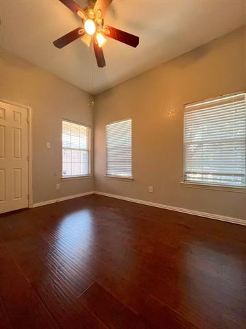 Building Photo - 1006 Port Aransas Dr