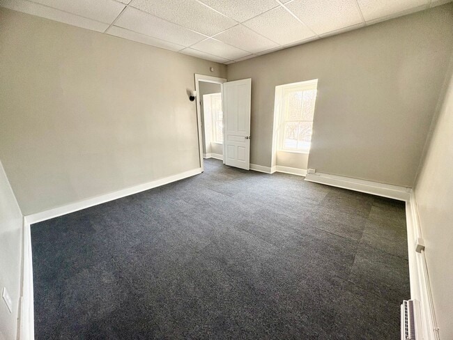 Building Photo - 22 E Jackson St