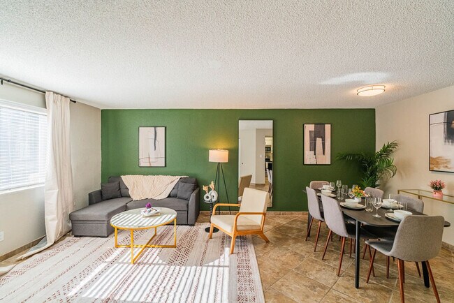 Building Photo - 8550 E McDowell Rd