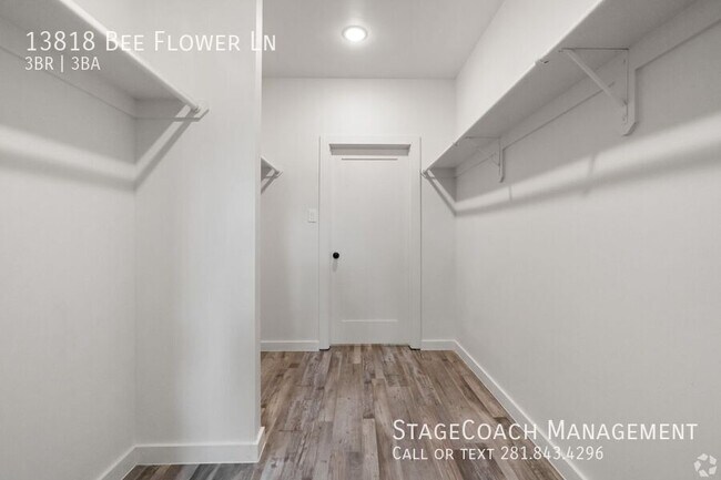 Building Photo - 13818 Bee Flower Ln