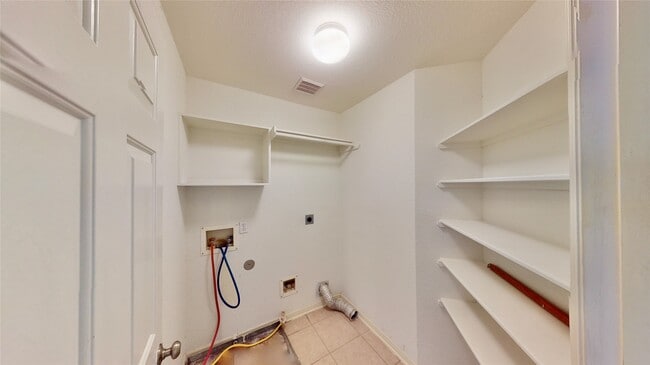 Building Photo - 14527 Eastern Redbud Ln