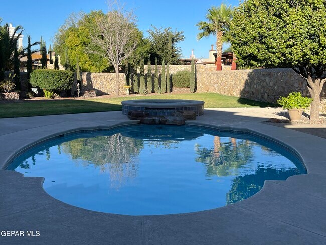 Building Photo - 12632 Tierra Fuego Ct