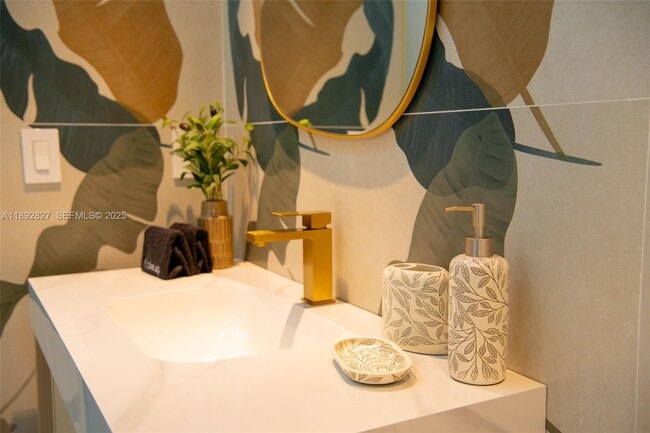 Building Photo - 1010 Joyce Ct