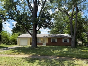 Building Photo - Charming 3 beds 2 baths in Columbus!