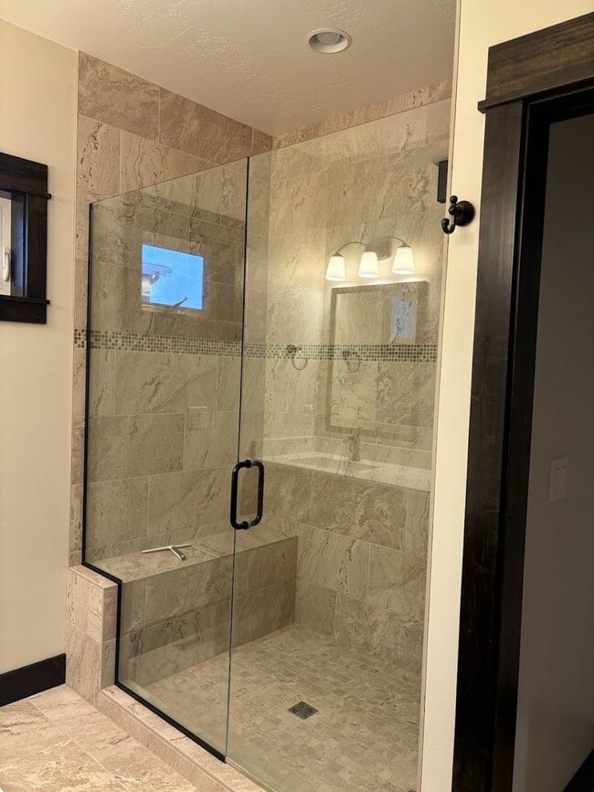 Building Photo - Stunning 4-bedroom, 3-bathroom home in The Ranch Club