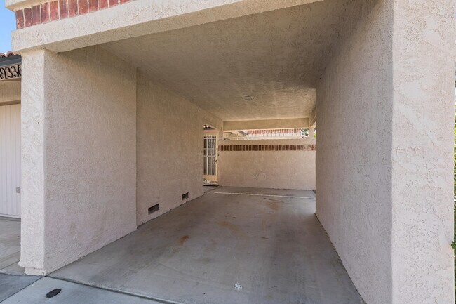 Building Photo - 49336 Eisenhower Dr