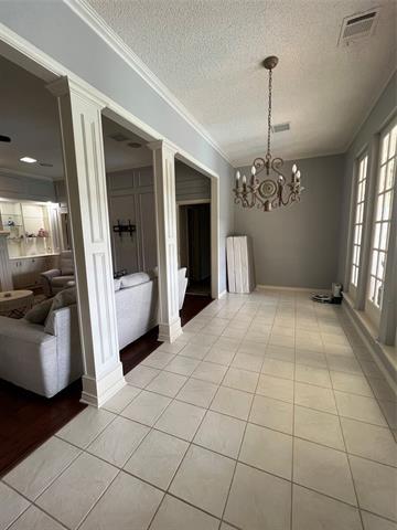 Building Photo - 2601 Oak Point Dr