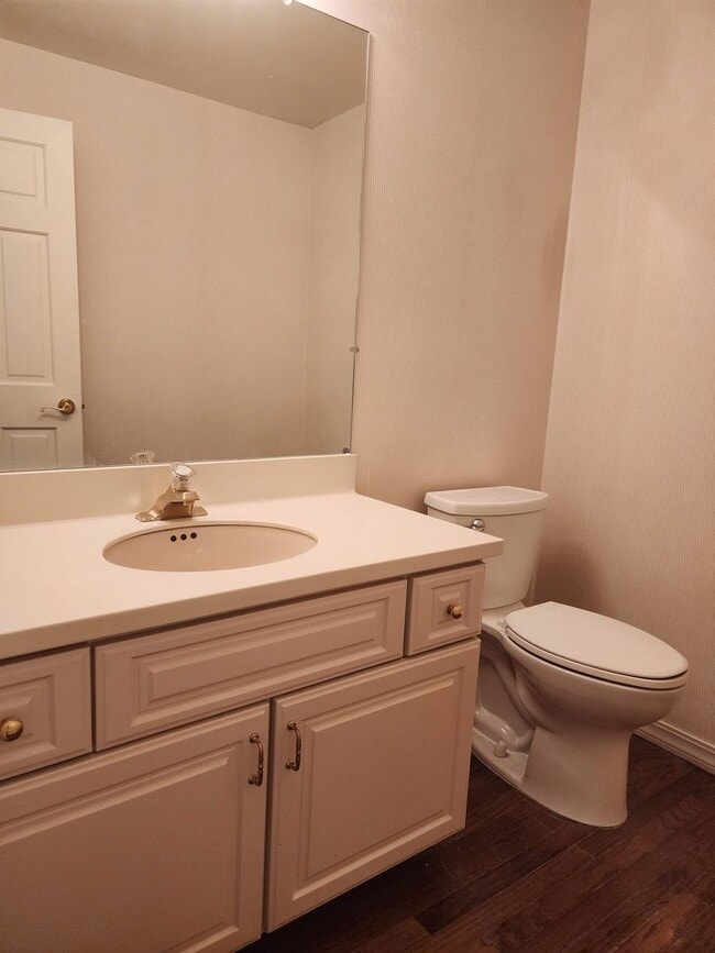 Building Photo - 4 bedroom home off of Mayberry Dr in Reno