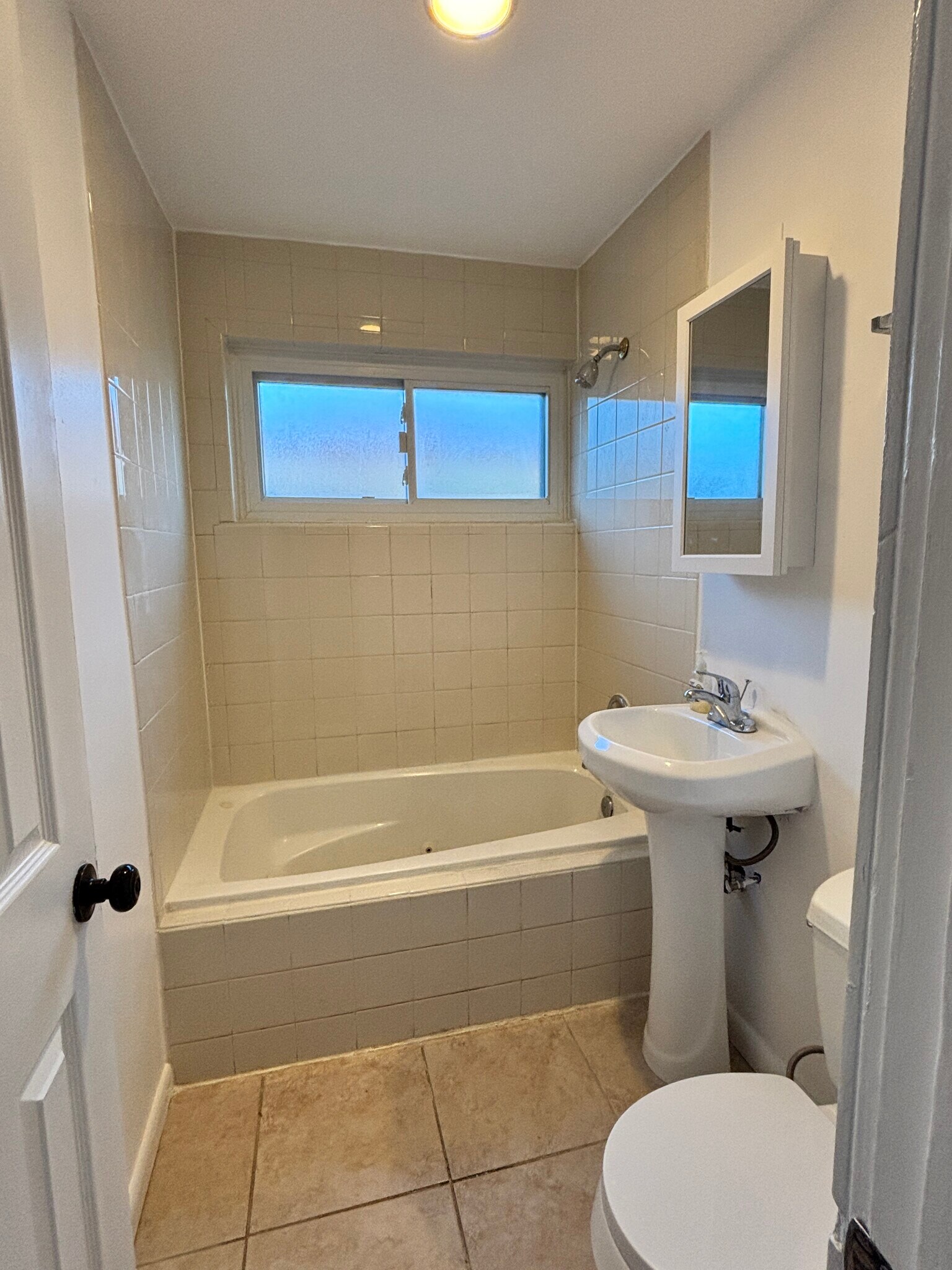 Building Photo - 3643 Jasmine St