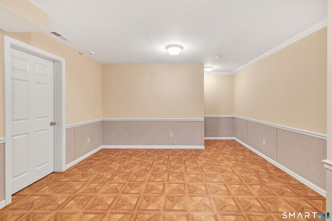 Building Photo - 36 Pawtucket Ave