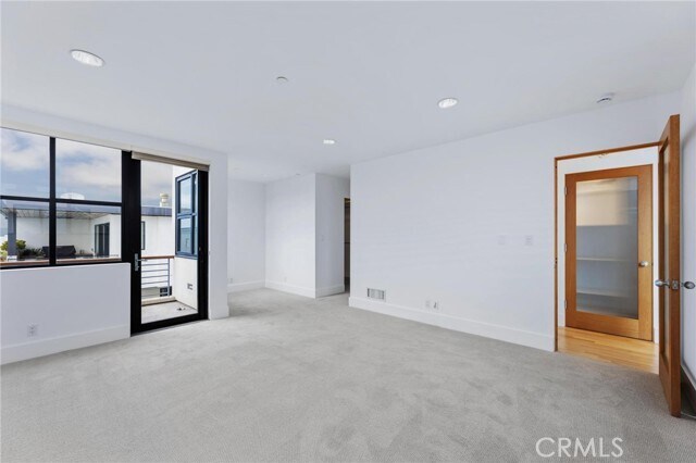 Building Photo - 129 20th St