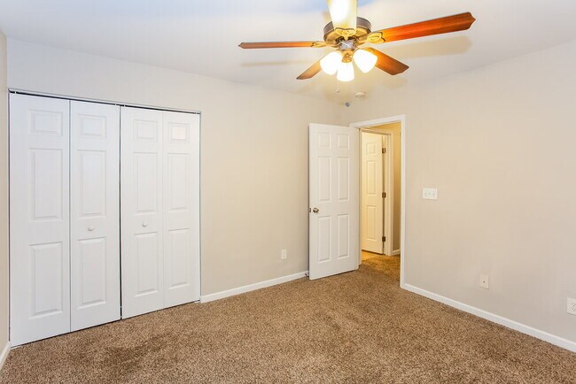 Building Photo - 1701 Seefin Ct