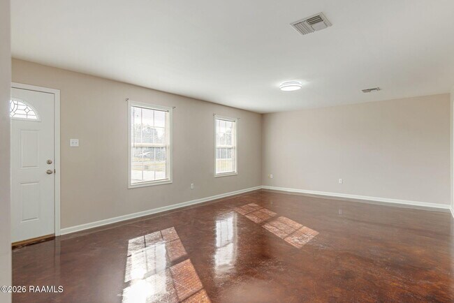 Building Photo - 1026 Carmen Dr