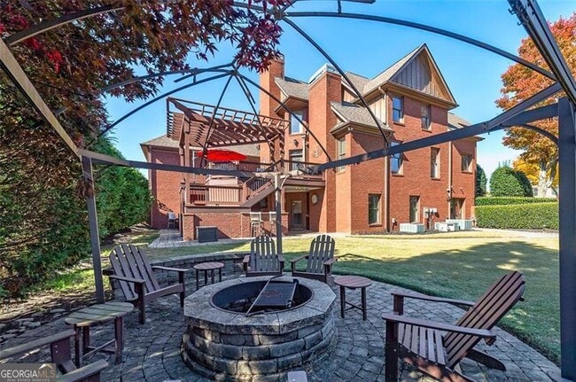 Building Photo - 692 Heritage Post Ln SW