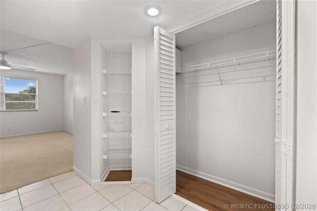 Building Photo - 1801 Eleuthera Point