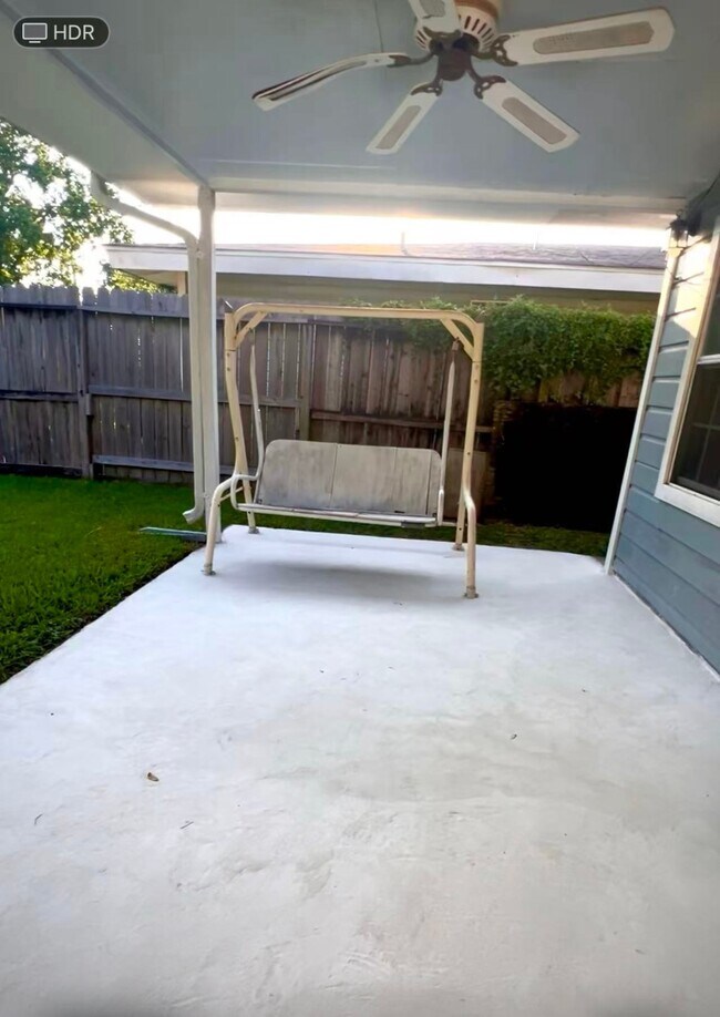 Building Photo - 1925 14th Ave N