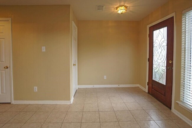 Building Photo - 21503 Mt McKinley Way