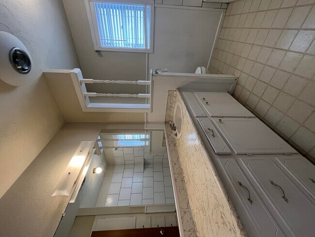 Building Photo - 3614 56th St