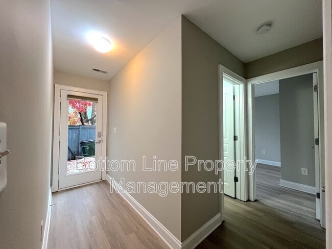 Building Photo - 738 Garden District Dr