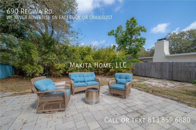 Building Photo - 690 Regina Rd