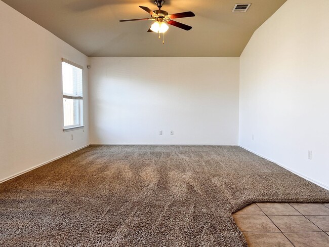 Building Photo - Available NOW!!!! This charming 1 story, 4...