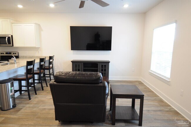 Building Photo - 8908 Brigade Trail