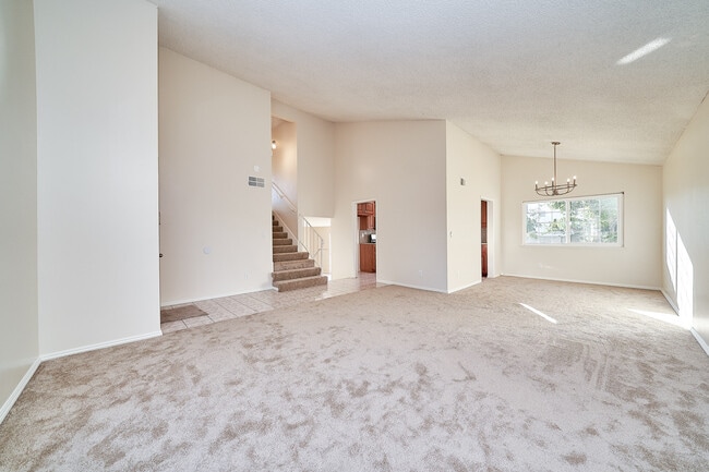 Building Photo - 15507 Caulfield Ave