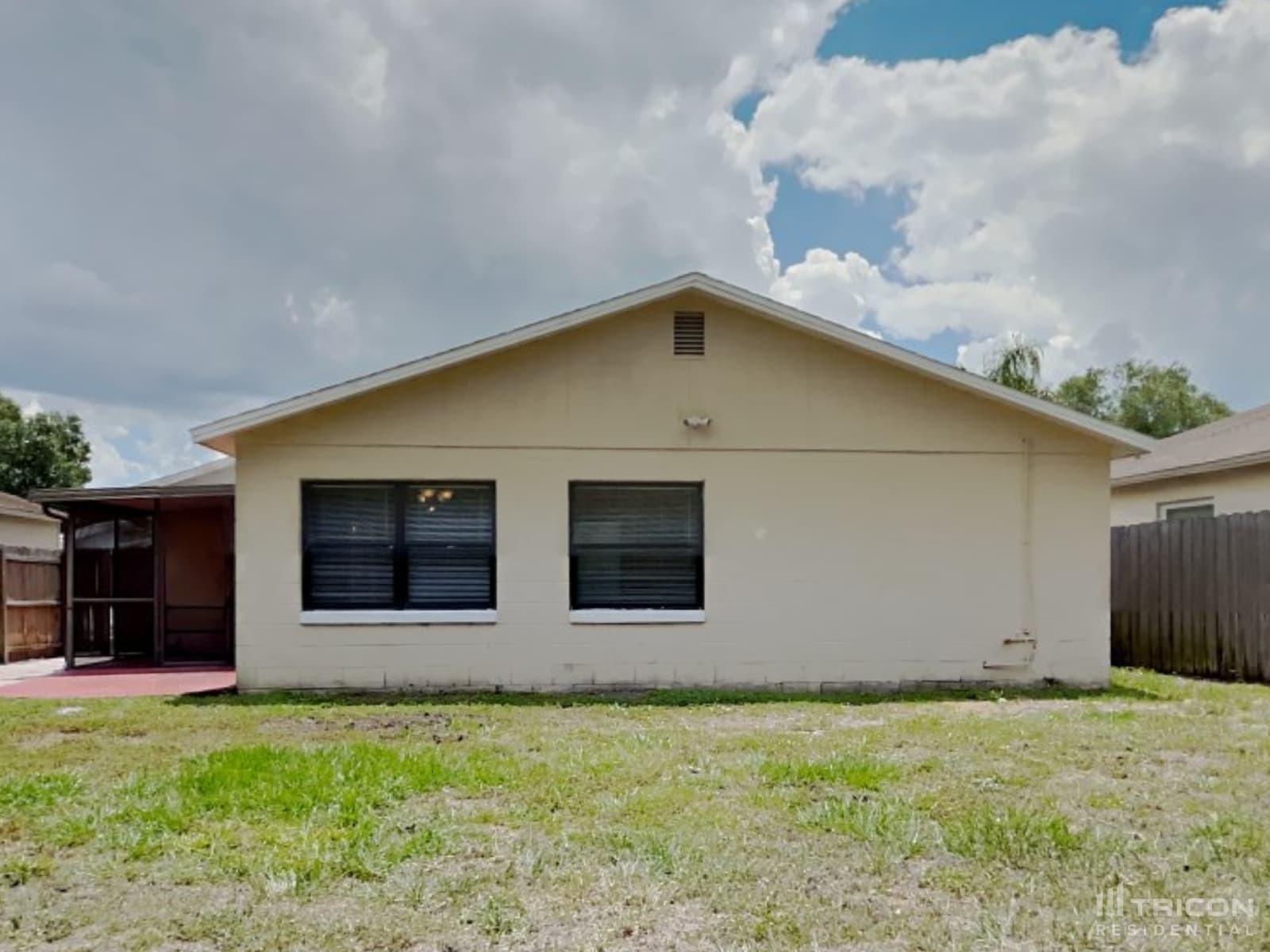 Building Photo - 1534 Thistledown Dr