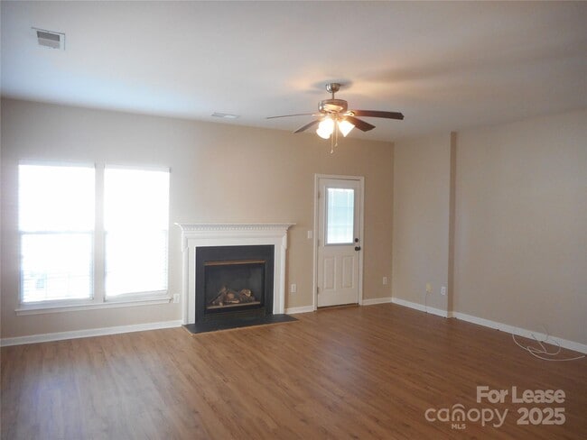 Building Photo - 8145 Millwright Ln