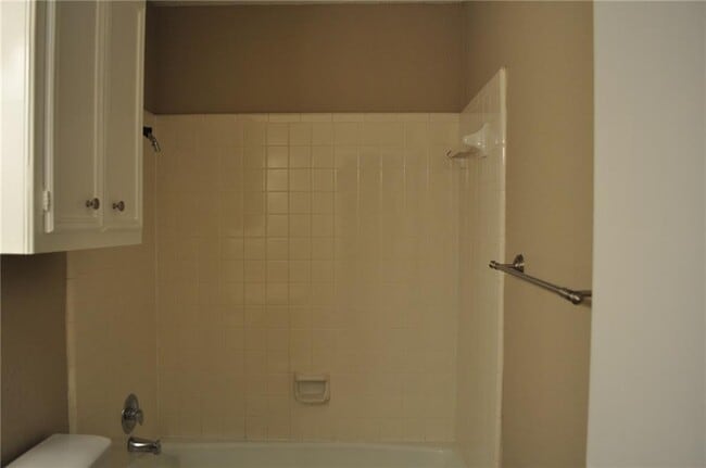 Building Photo - 6901 Argonne Forest Cove