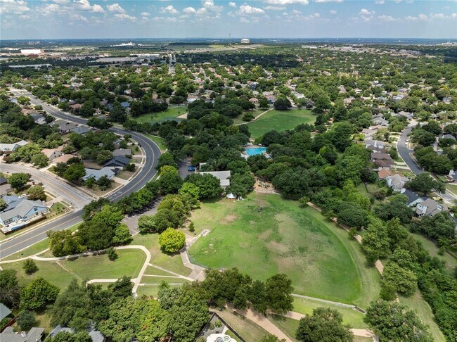 Building Photo - 14710 Montoro Dr