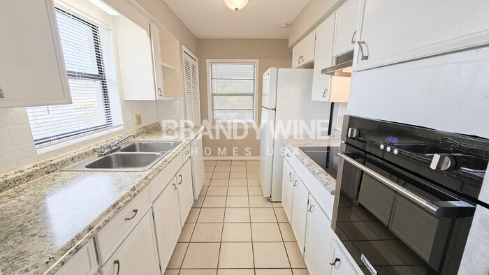 Building Photo - 2465 Highland Acres Dr