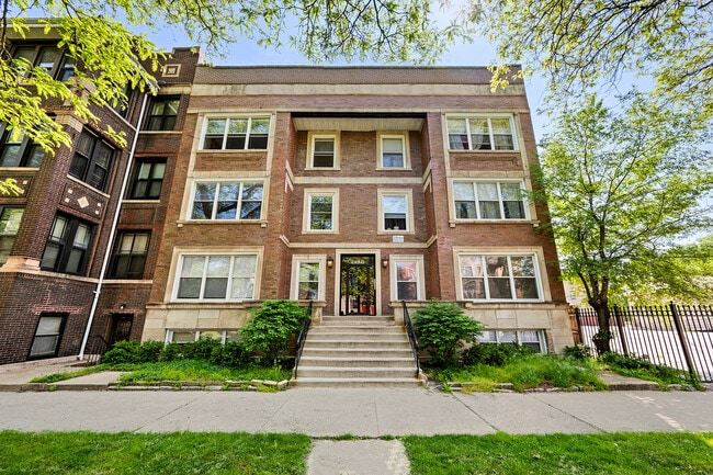 Primary Photo - 4145 S Michigan Ave