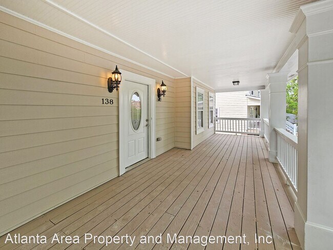 Building Photo - 4 br, 3.5 bath House - 138 Brook Cir SE