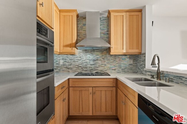 Building Photo - 11942 Whitewater Ln