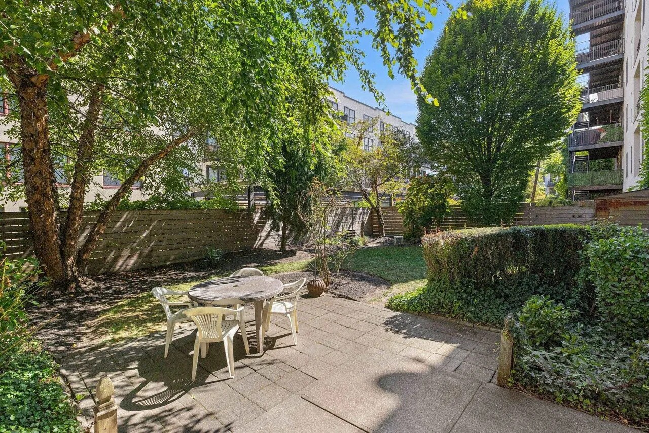 Building Photo - 77 Jefferson St