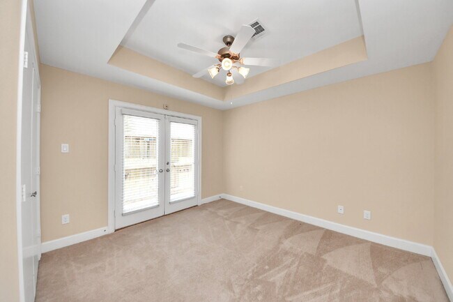 Building Photo - Gated community
