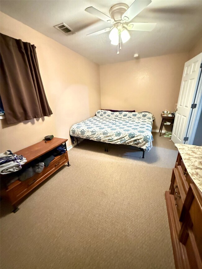 Building Photo - 5911 Farm to Market Rd 1459