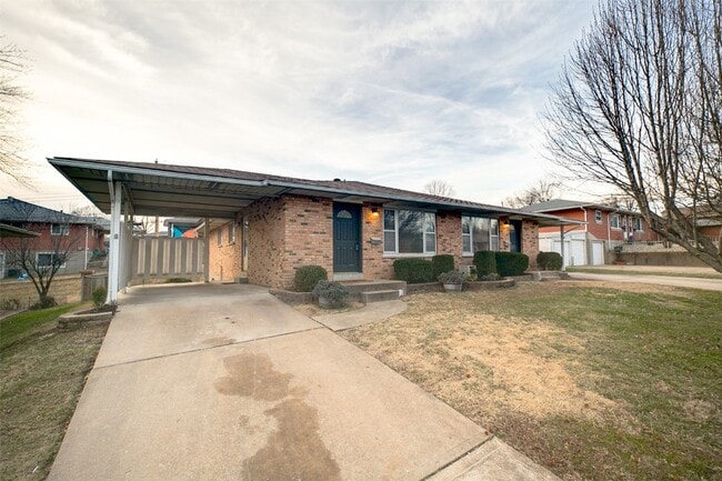 Building Photo - 10235 Jeffleigh Ln