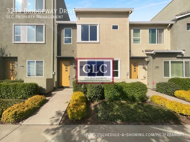 Building Photo - 3234 Bridgeway Dr