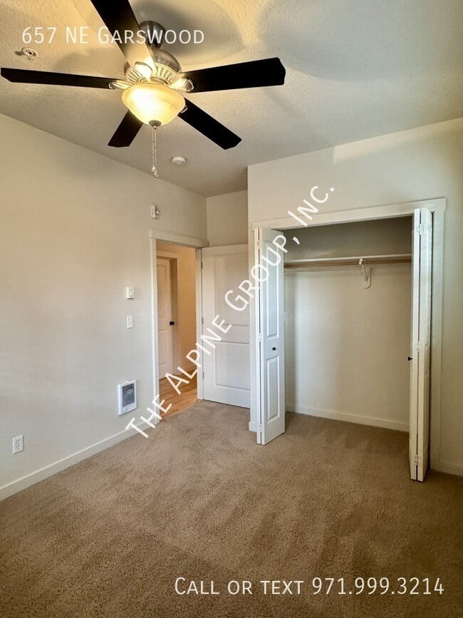 Building Photo - Ground floor condo at Arbor Crossing!