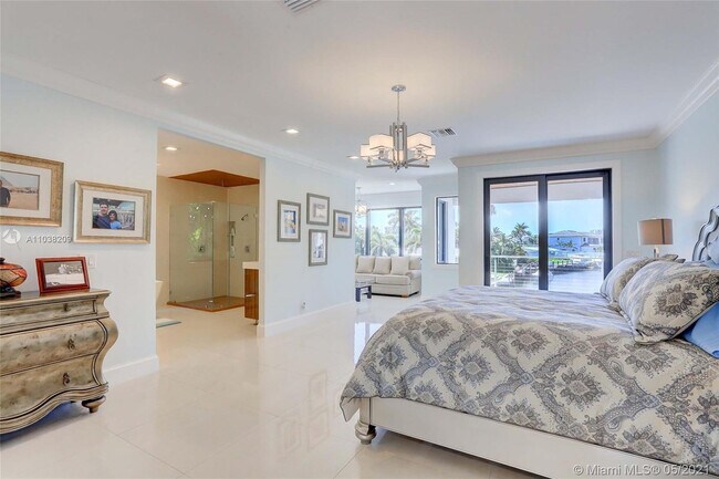 Building Photo - 750 Marine Dr